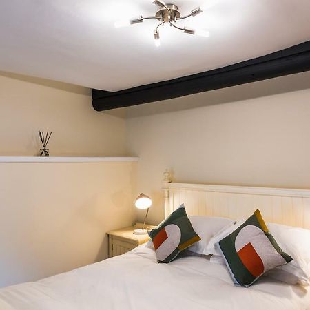 Luxury 3 Bed Flat In The Centre Of Woodstock Apartamento Exterior foto