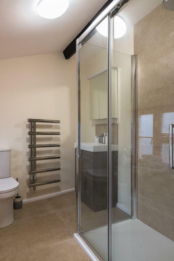 Luxury 3 Bed Flat In The Centre Of Woodstock Apartamento Exterior foto