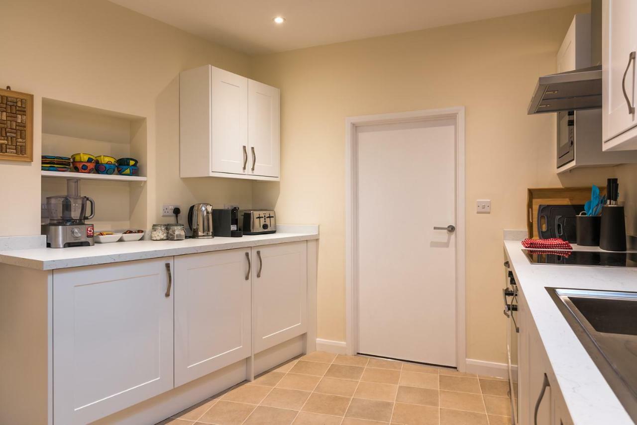 Luxury 3 Bed Flat In The Centre Of Woodstock Apartamento Exterior foto